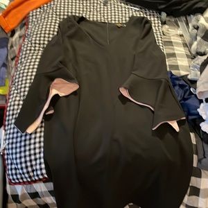 I LE NYC trumpet sleeve dress